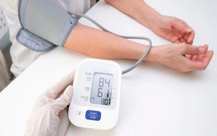 Nguyên nhân gây huyết áp thấp và cách điều trị, xử lý khi bị tụt huyết áp